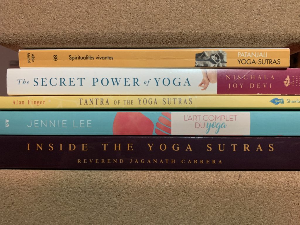 5 ouvrages pour lire les Yoga Sutras – Ahimsa Sauvage